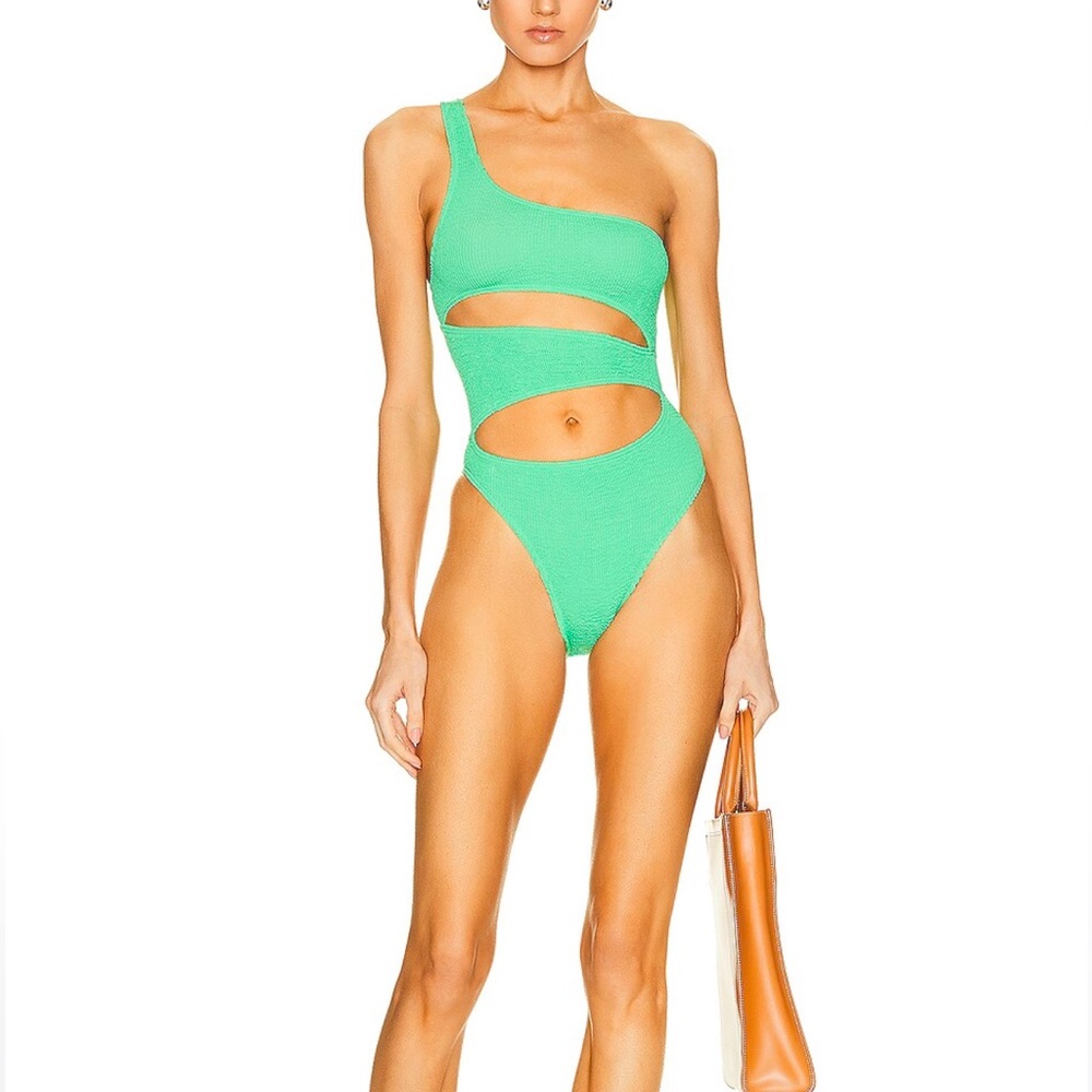 BOND-EYE ❤️🔥 RICO ONE PIECE NWT ONE SIZE - Picture 11 of 11